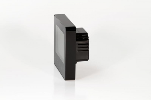 1683504_3.jpg